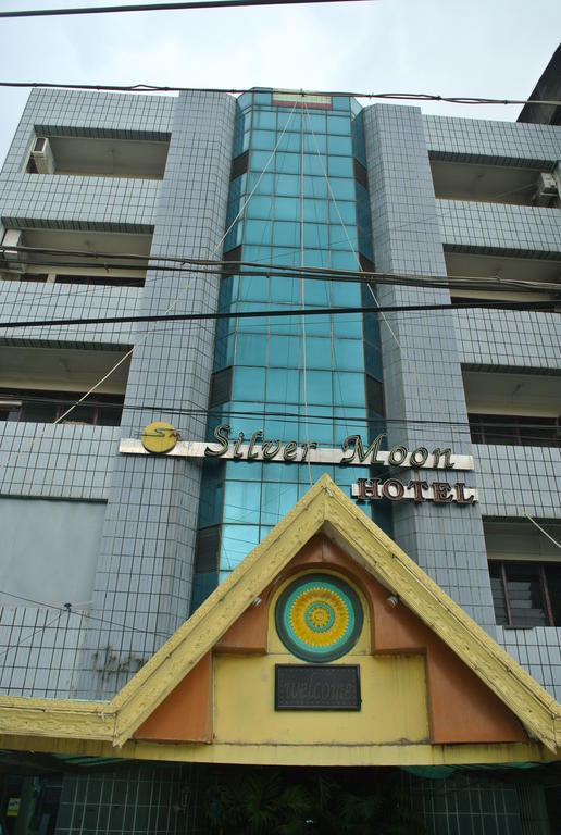 Silver Moon Hotel Yangon Exteriör bild